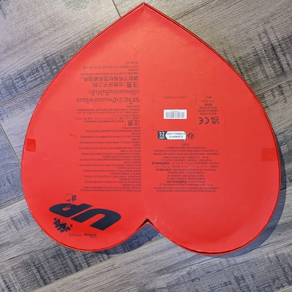 Carl and Ellie Heart-Shaped Plush Set - Picture 2 of 3